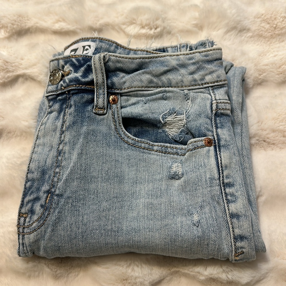 Daze High Rise Light Wash Jeans